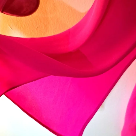 Frank  Lyman Fuschia Blouse With Wide Split Sleeve Size 20 - Picture 3 of 3